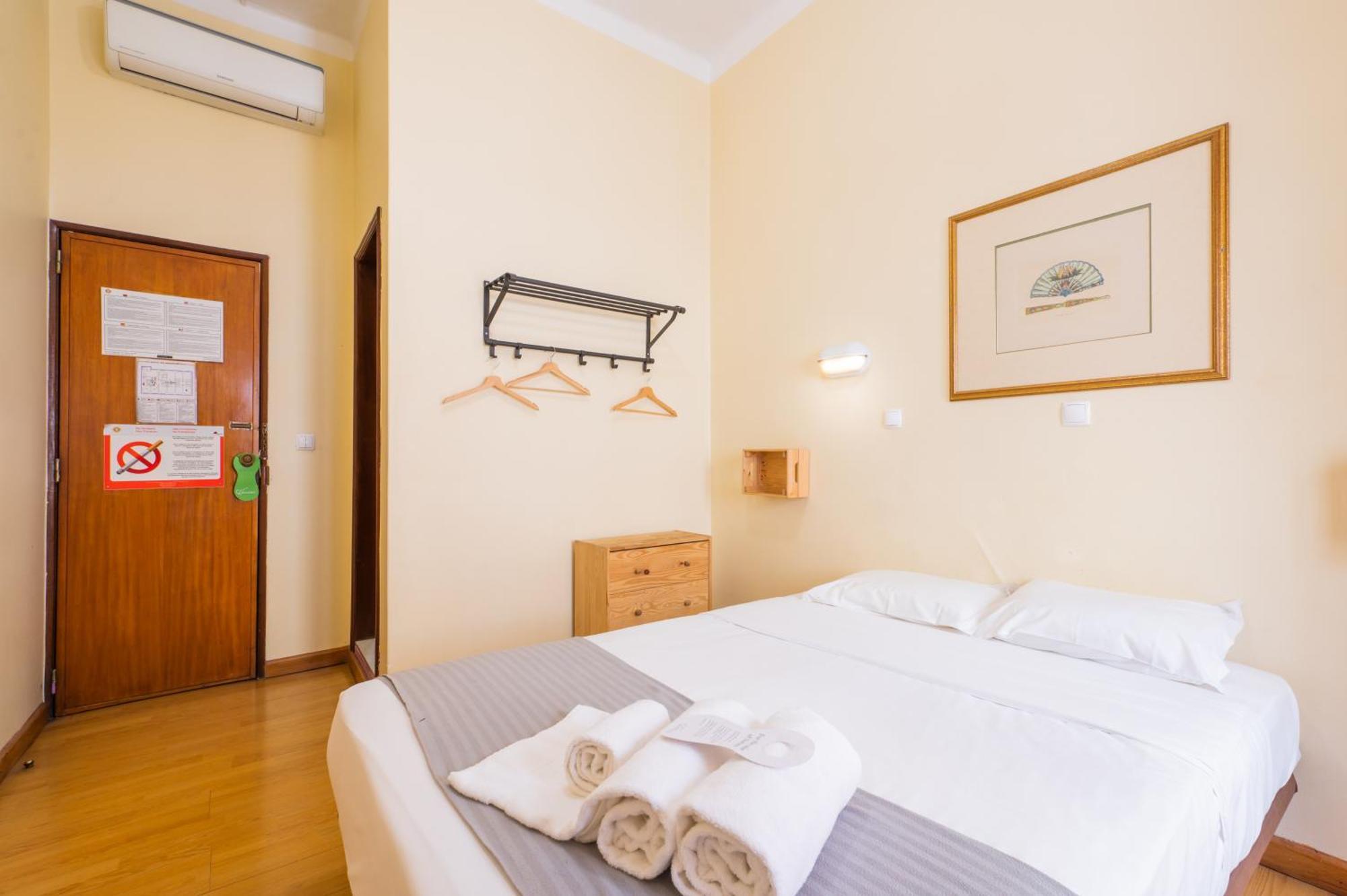 Norte Guest House Lisbon Bagian luar foto