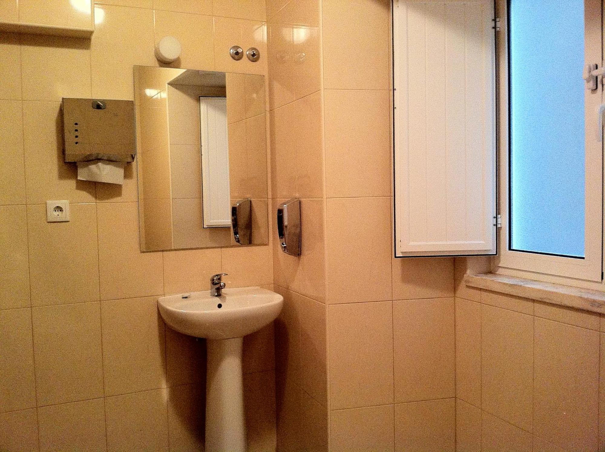 Norte Guest House Lisbon Bagian luar foto