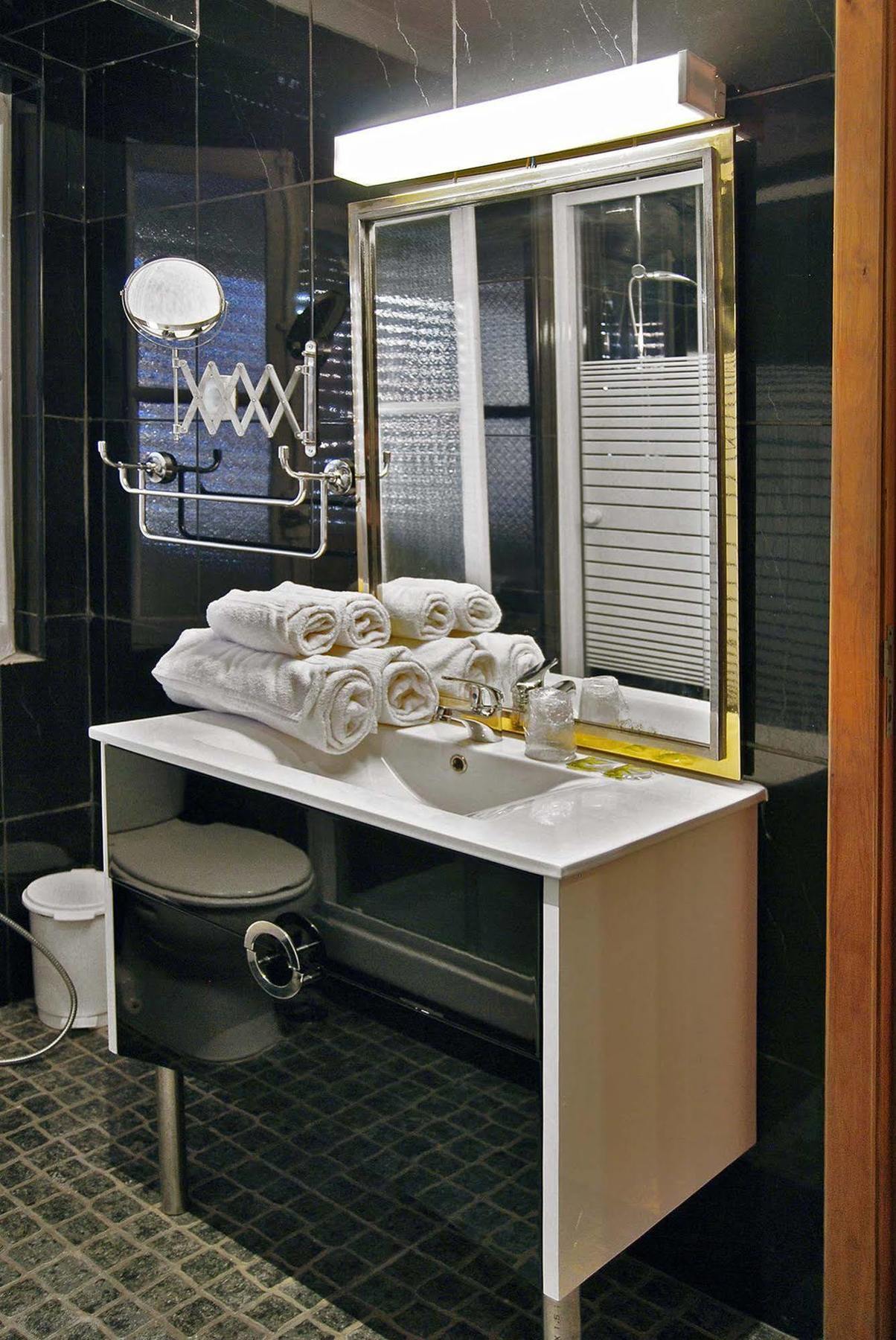 Norte Guest House Lisbon Bagian luar foto