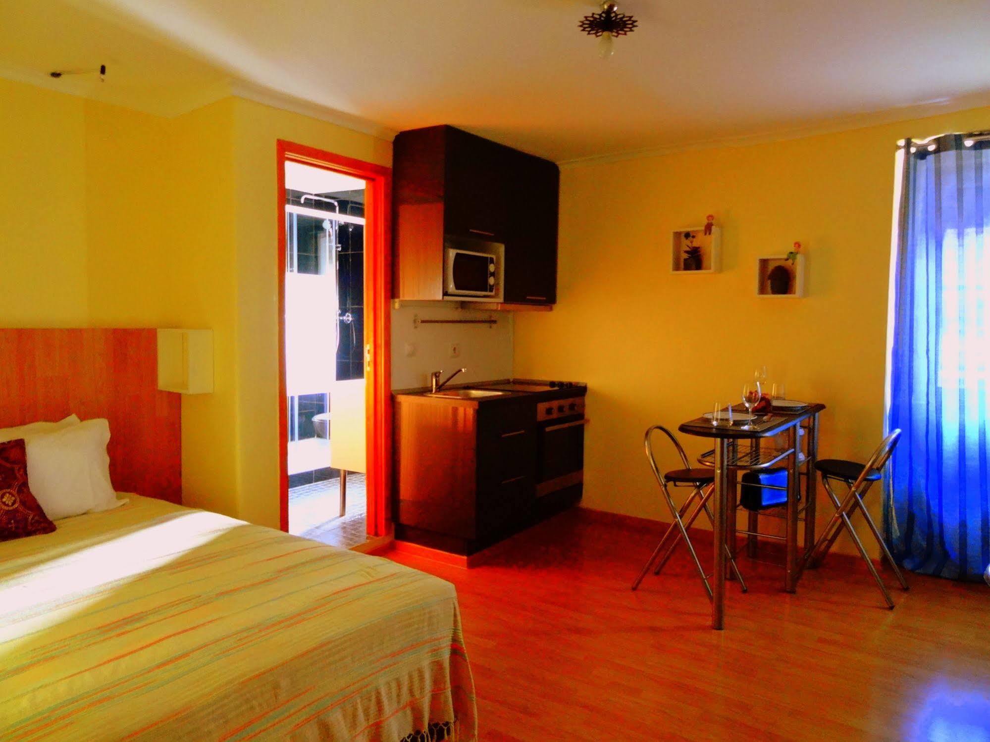 Norte Guest House Lisbon Bagian luar foto